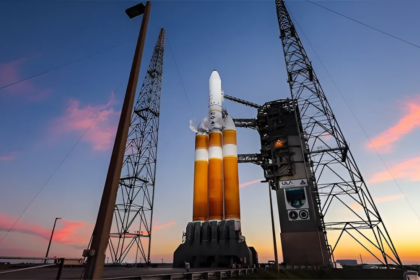 Último voo do foguete ULA Delta IV Heavy é suspenso sem data prevista