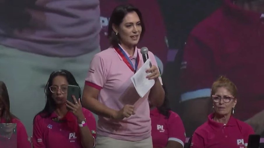 Michelle Bolsonaro discursa durante o evento PL Mulher