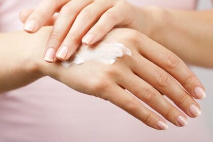 USP desenvolve creme antisséptico melhor do que o álcool em gel para matar vírus e bactérias