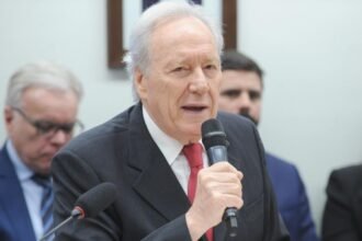 Após ouvir governadores, o ministro Ricardo Lewandowski, da Justiça e Segurança Pública (MJSP), apresentará uma nova versão da Proposta de Emenda à Constituição (PEC) da segurança pública na quarta (15) — Foto: Renato Araújo/Câmara dos Deputados